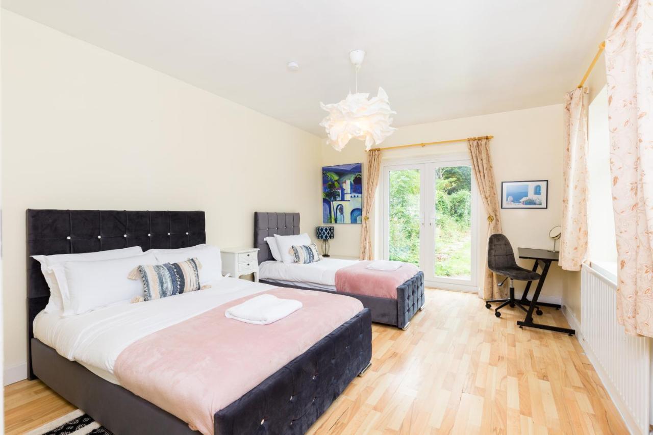 Beautiful 6 Bedroom House For 17 Guests Next To Edgbaston Stadium Birmingham Esterno foto