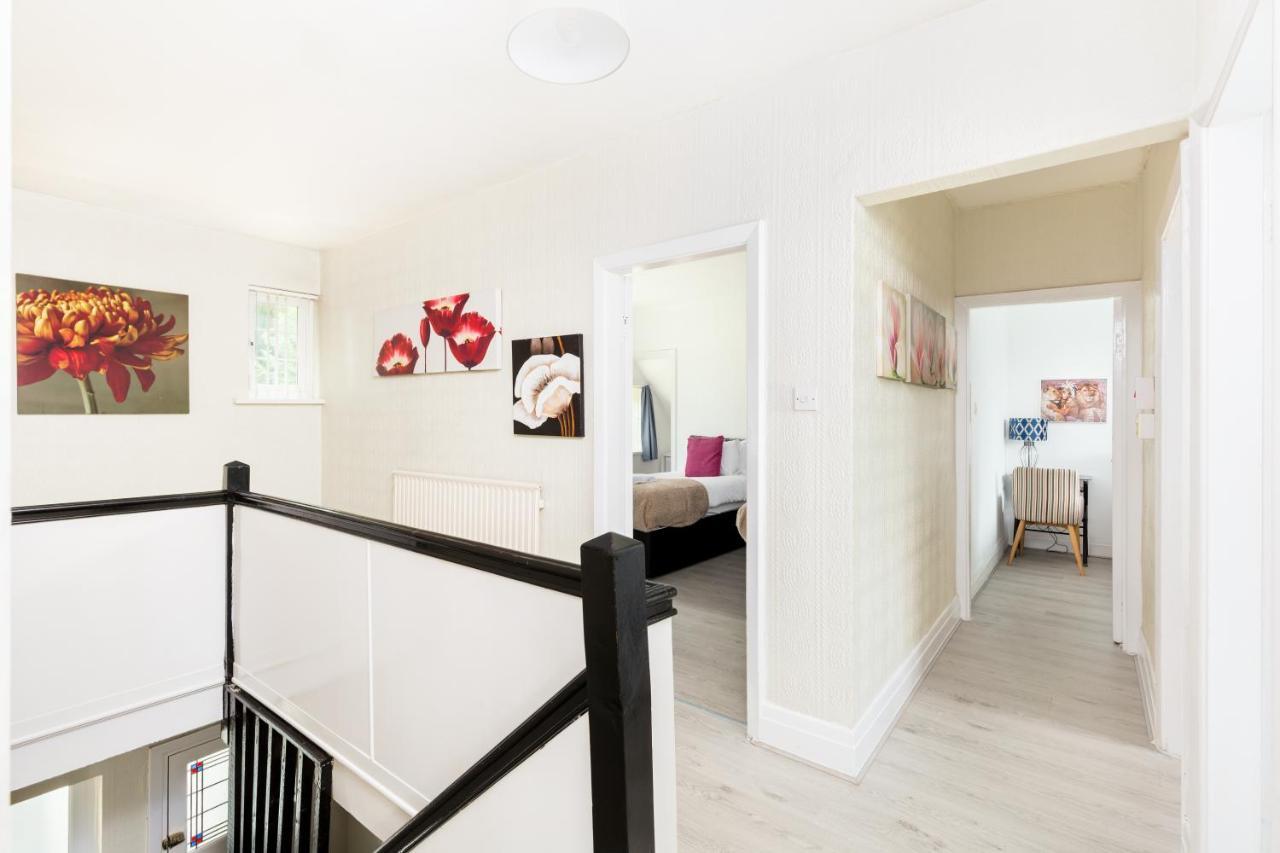 Beautiful 6 Bedroom House For 17 Guests Next To Edgbaston Stadium Birmingham Esterno foto
