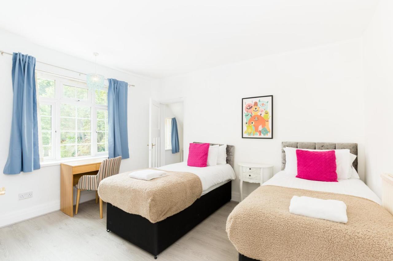 Beautiful 6 Bedroom House For 17 Guests Next To Edgbaston Stadium Birmingham Esterno foto