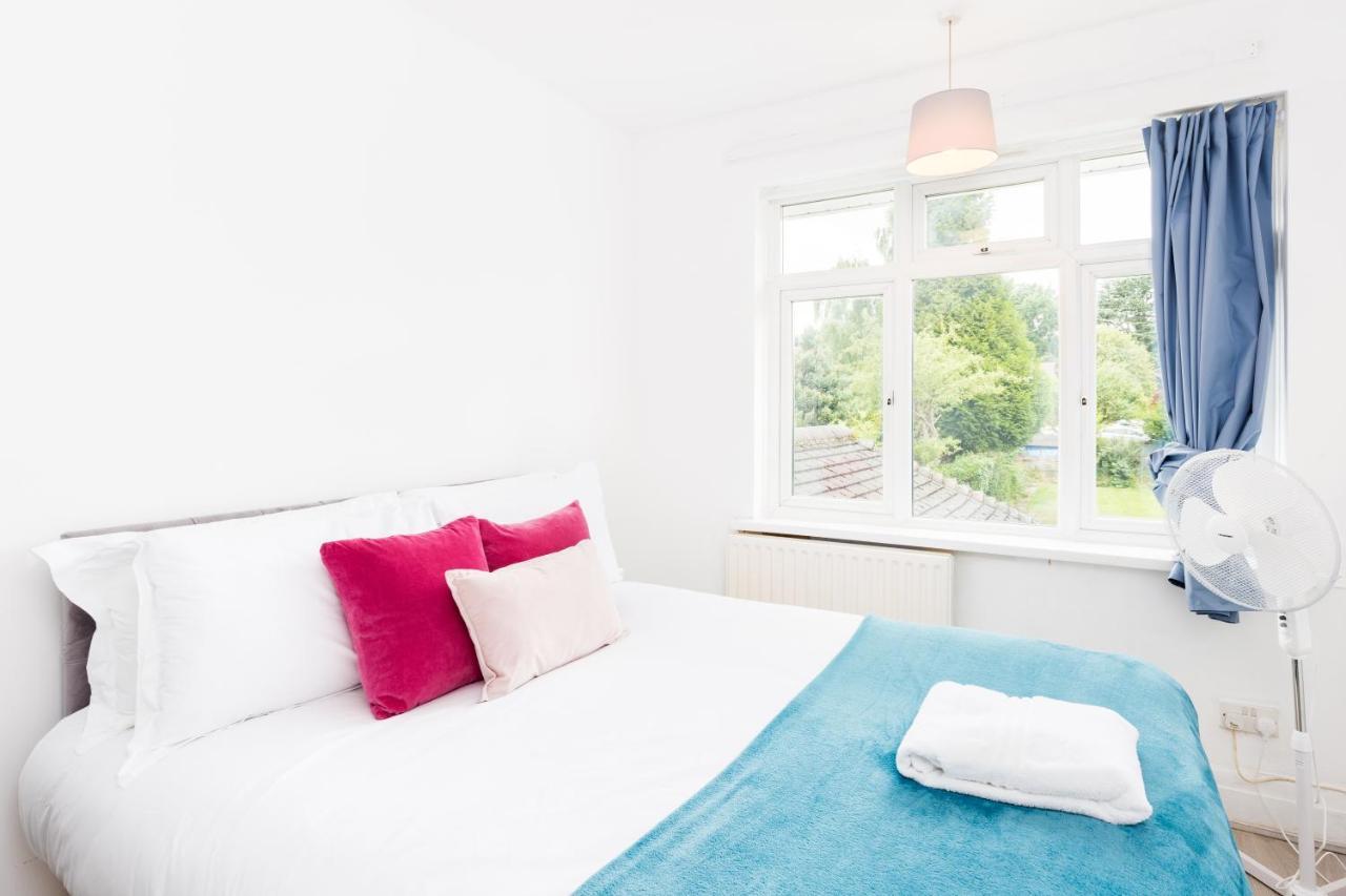 Beautiful 6 Bedroom House For 17 Guests Next To Edgbaston Stadium Birmingham Esterno foto